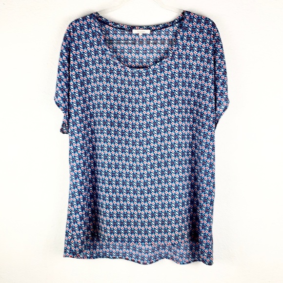 PLEIONE | ♦️Geometric Print Loose Short-Sleeved Flowy Blouse - Picture 1 of 5